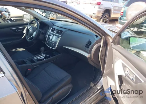 2016 Nissan Altima 2.5 S z USA, uszkodzony, nr VIN 1N4AL3AP0GC116483